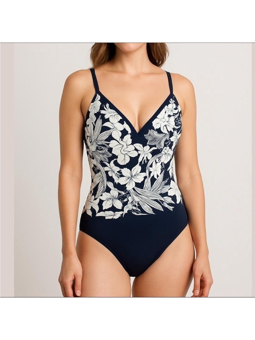 KRISTA floral Black & white one piece Bathing suit padded cups v-neck size 8